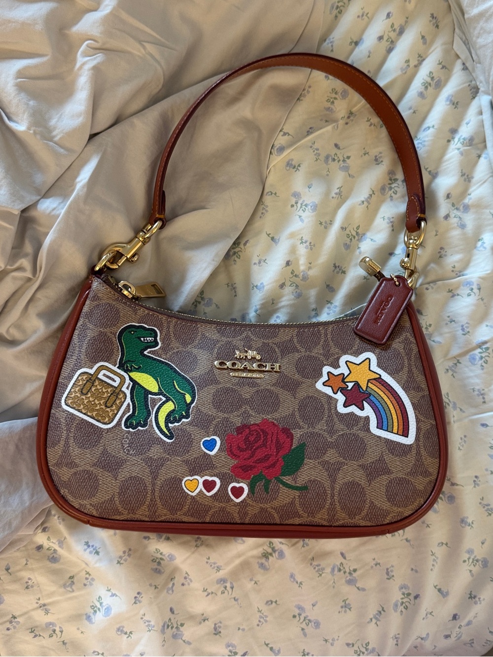 Coach Teri Shoulder Bag in Signature Canvas with Sticker Print